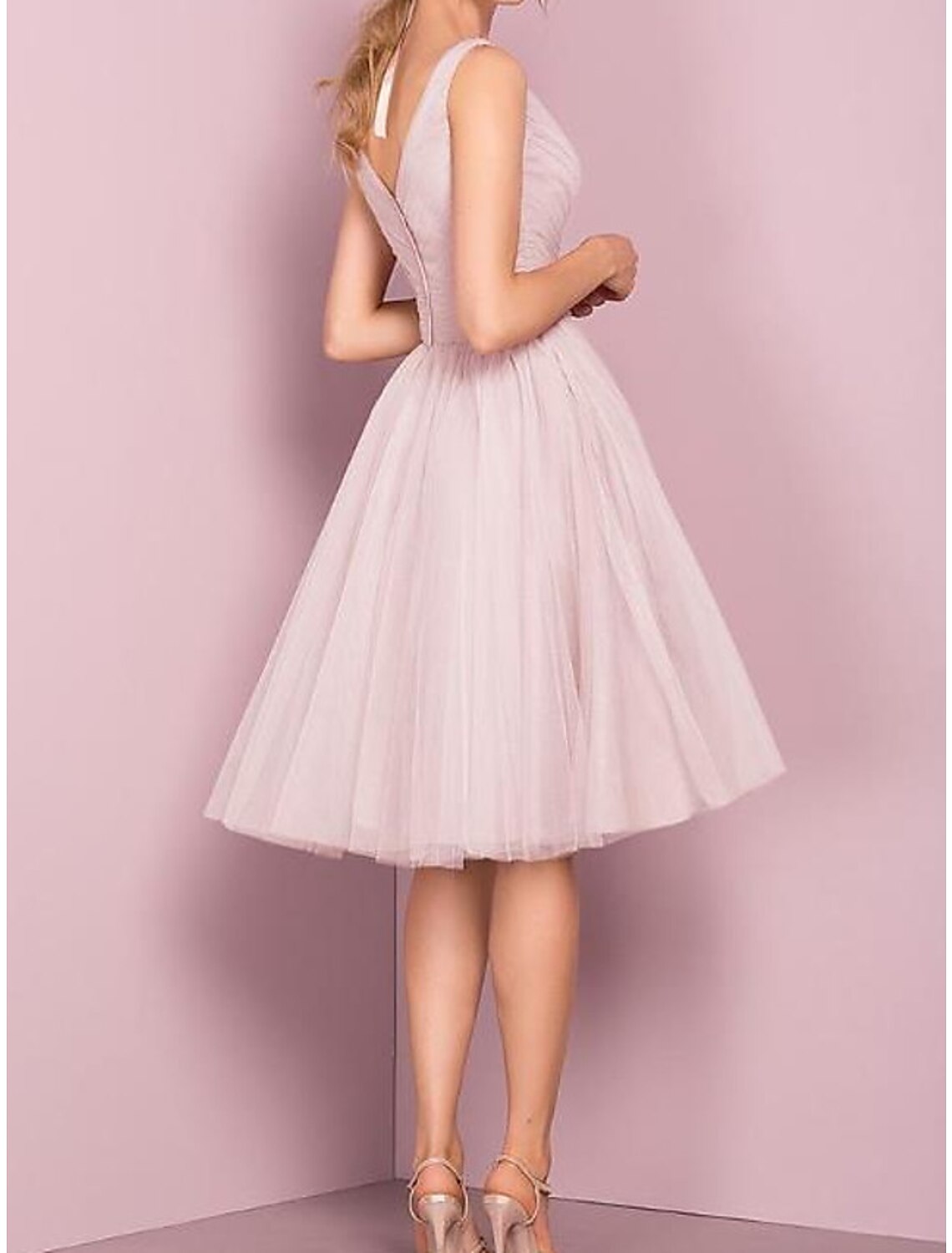 Wholesale A-Line Cocktail Dresses Flirty Dress Homecoming Graduation Knee Length Sleeveless V Neck Pink Dress Tulle with Pleats