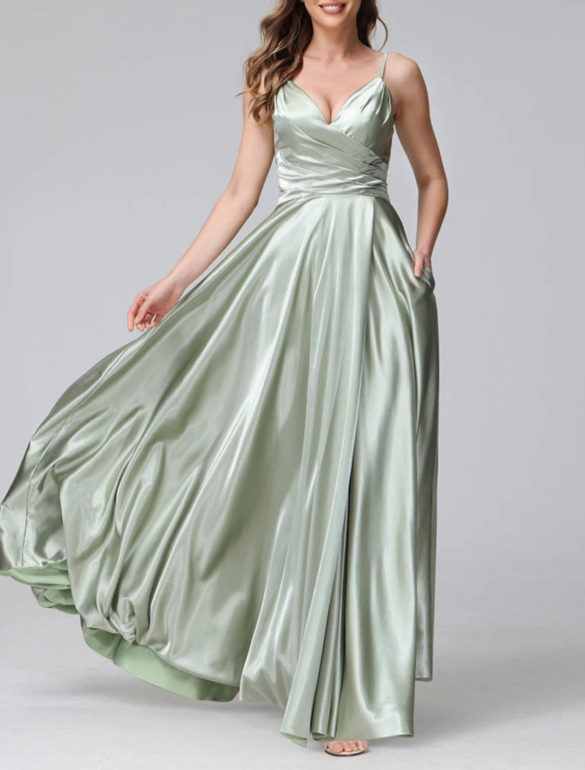 Wholesale A-Line Bridesmaid Dress Spaghetti Strap Sleeveless Elegant Floor Length Satin with Split Front / Ruching