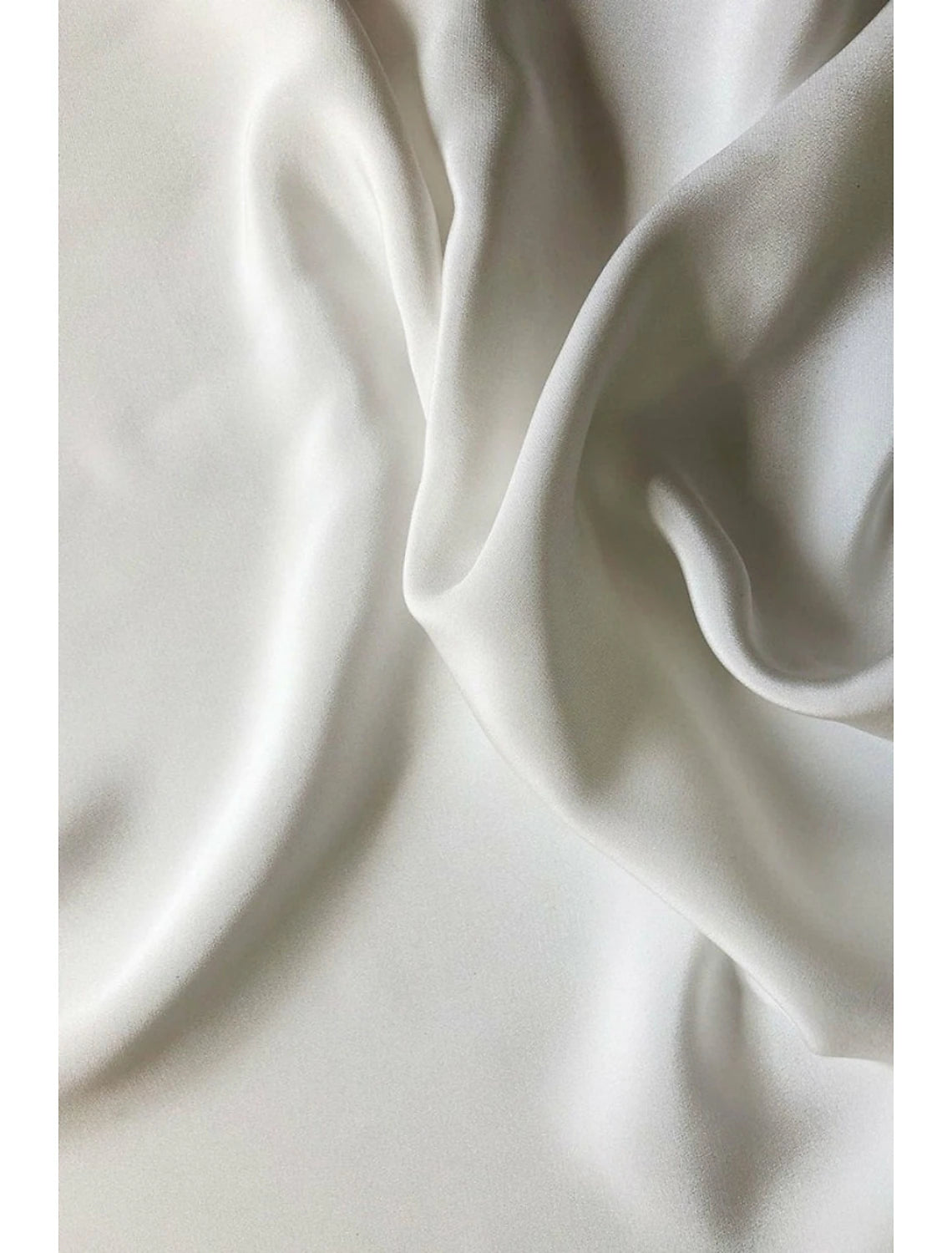 Wholesale One-tier Simple / Classic Style Wedding Veil Cathedral Veils with Pure Color 110.24 in (280cm) Chiffon