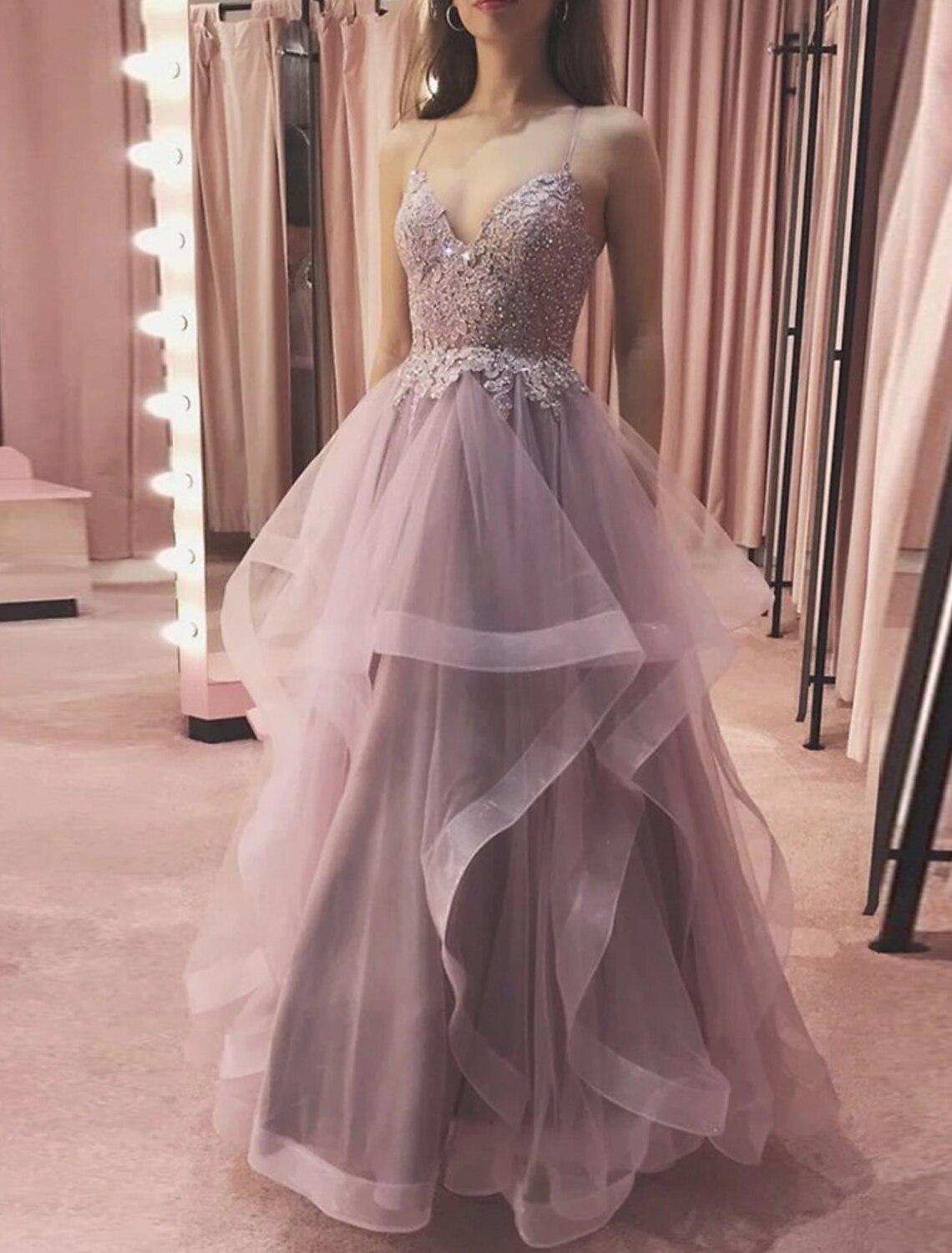 Wholesale A-Line Prom Dresses Elegant Dress Party Wear Prom Floor Length Sleeveless V Neck Satin with Beading Appliques