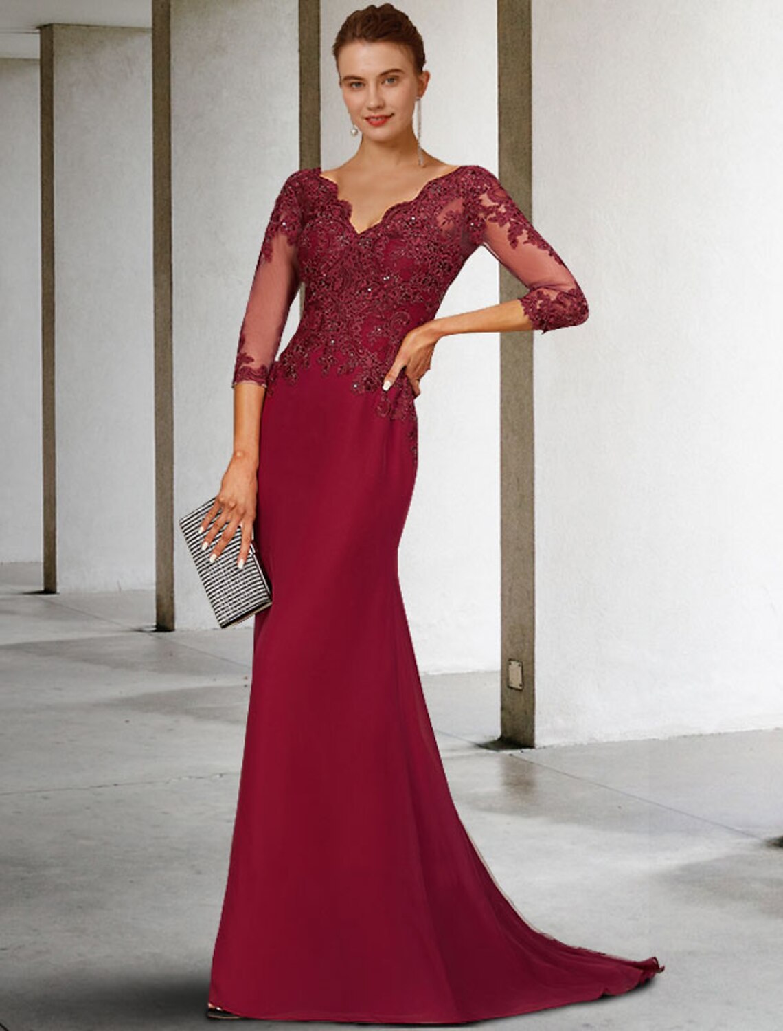 Wholesale  Mermaid / Trumpet Mother of the Bride Dress Luxurious Elegant V Neck Court Train Lace Stretch Chiffon 3/4 Length Sleeve with Sequin Appliques
