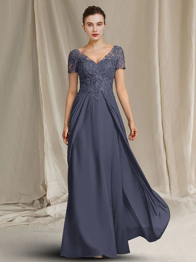 Wholesale Sheath / Column Mother of the Bride Dress Plus Size Elegant V Neck Floor Length Chiffon Lace Short Sleeve with Appliques