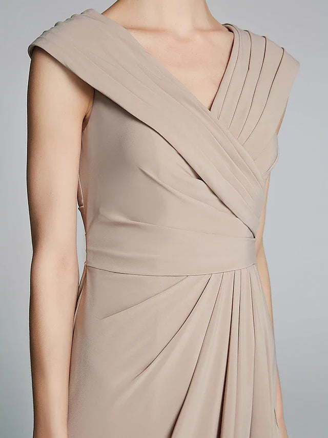 Wholesale Sheath / Column Mother of the Bride Dress Elegant V Neck Floor Length Jersey Short Sleeve with Pleats