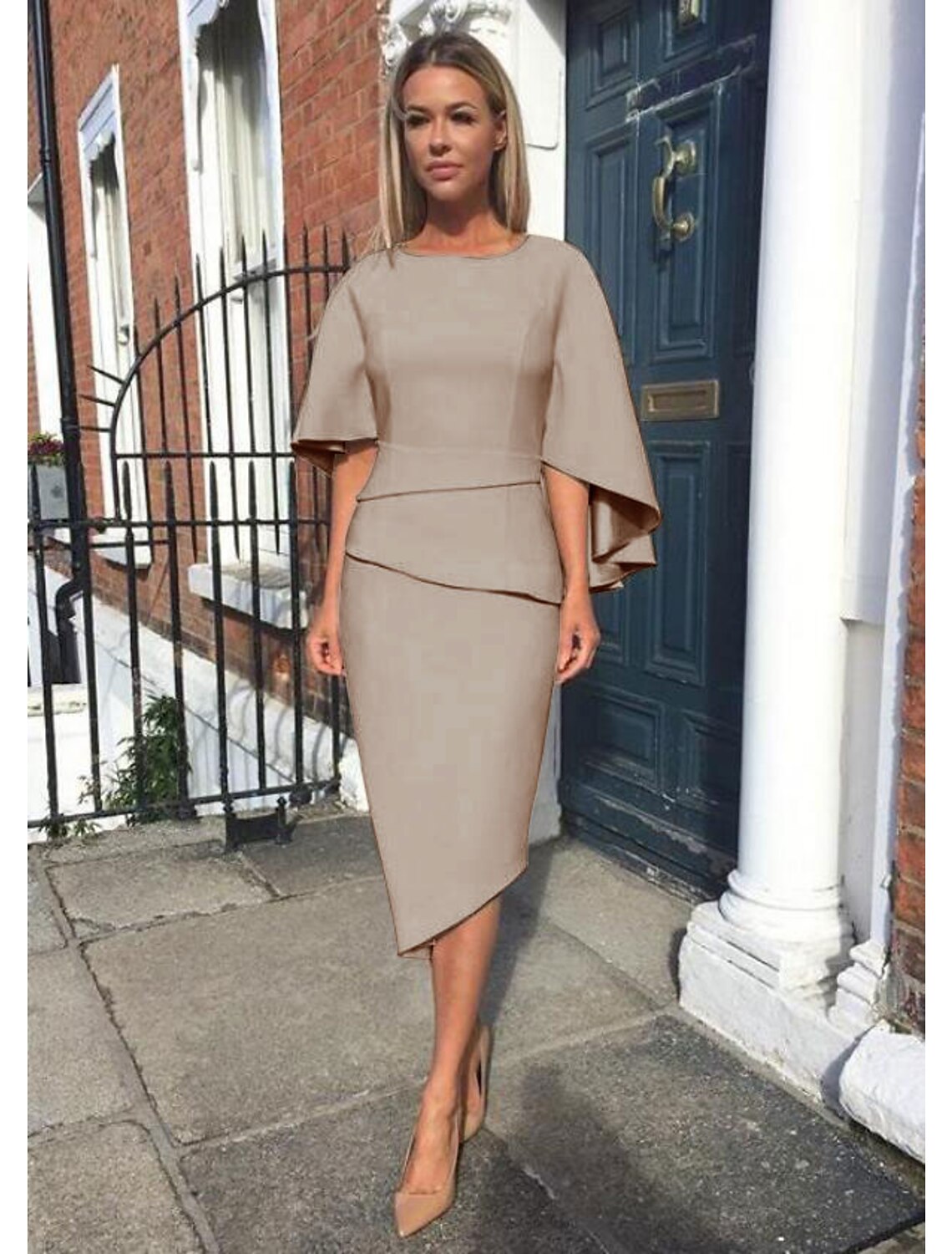 Wholesale  Sheath / Column Mother of the Bride Dress Fall Wedding Guest Simple Plus Size Elegant Jewel Neck Asymmetrical Knee Length Charmeuse Half Sleeve