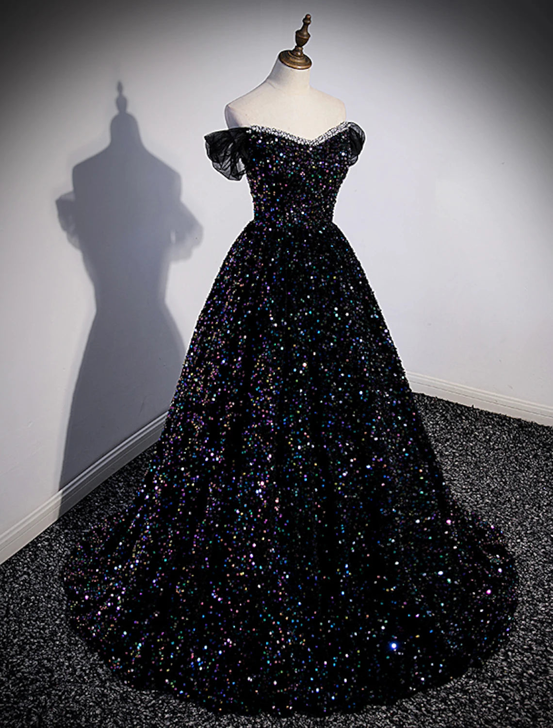 Wholesale  Ball Gown Prom Dresses Sparkle & Shine Dress Wedding Guest Birthday Court Train Sleeveless Off Shoulder Sequined with Pleats Sequin