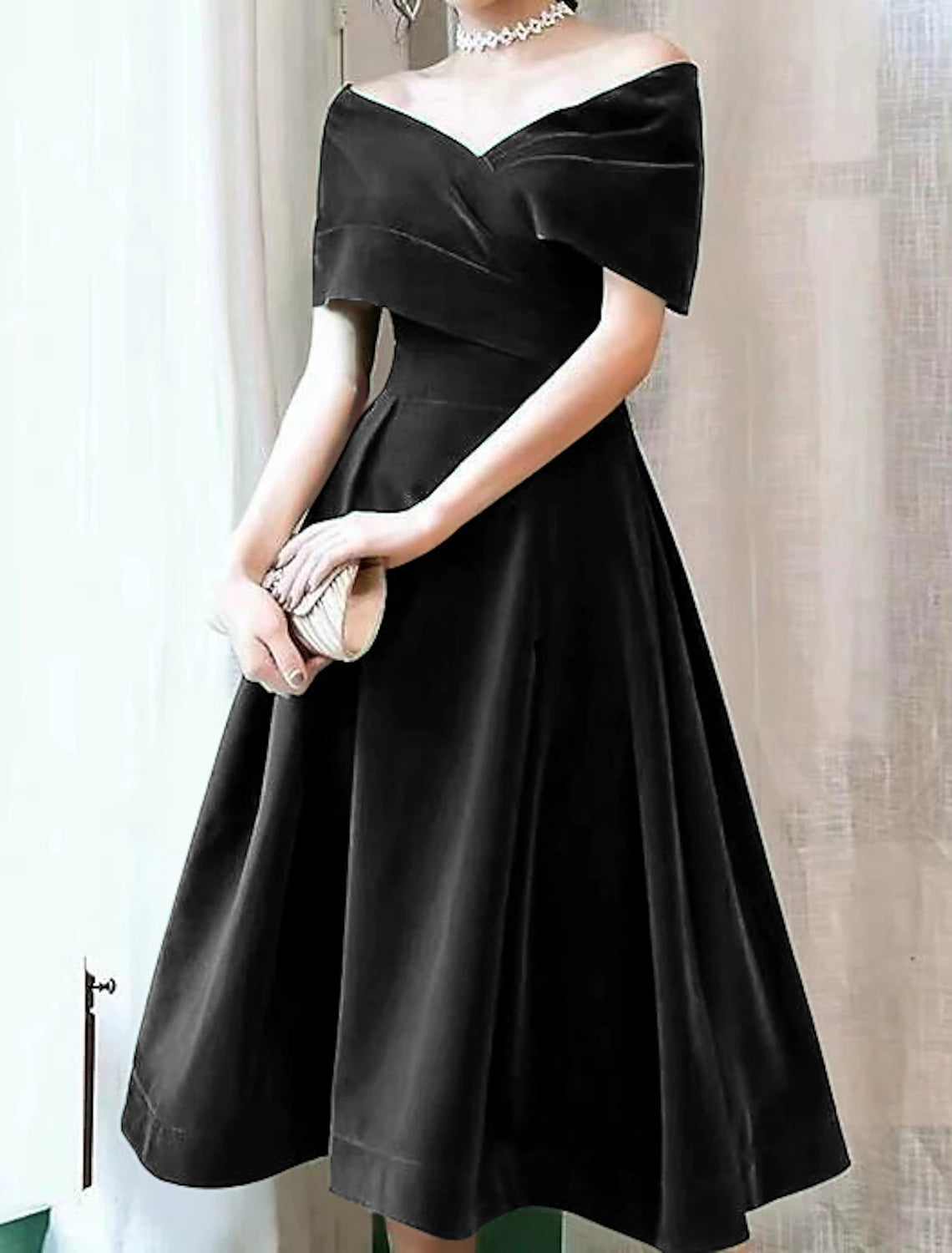 Wholesale A-Line Cocktail Black Dress 1950s Dress Christmas Red Green Dress Fall Wedding Guest Dress Knee Length Short Sleeve Off Shoulder Velvet with Pleats Pure Color