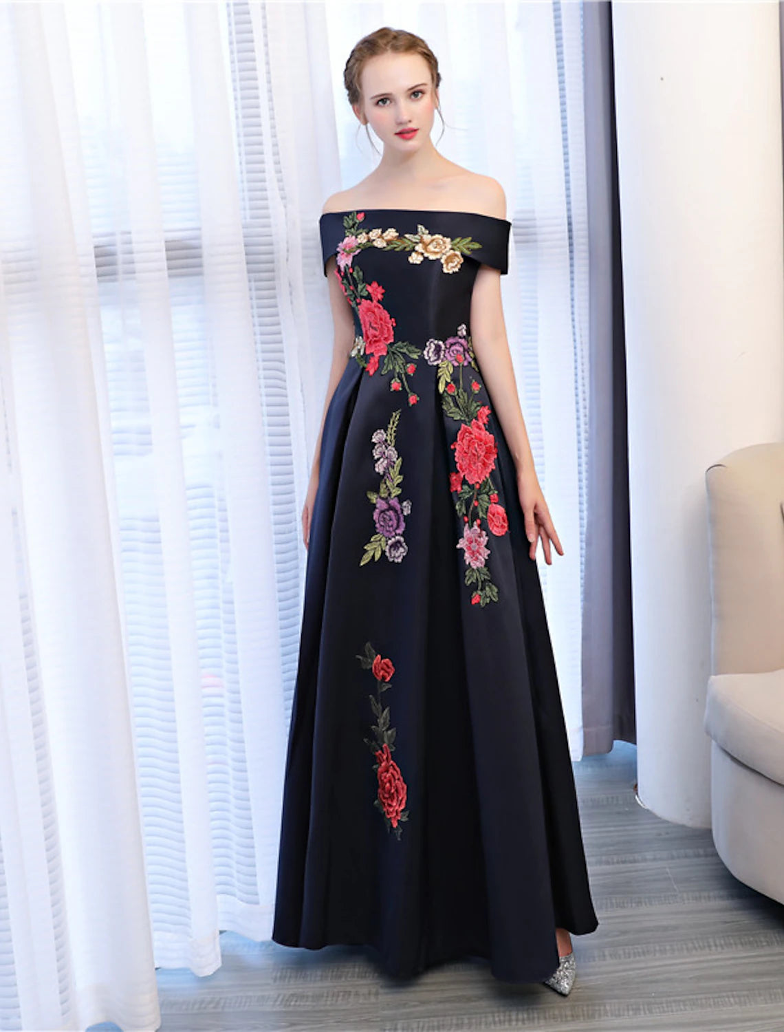 Wholesale A-Line Floral Dress Wedding Guest Formal Evening Floor Length Sleeveless Off Shoulder Satin with Embroidery Appliques