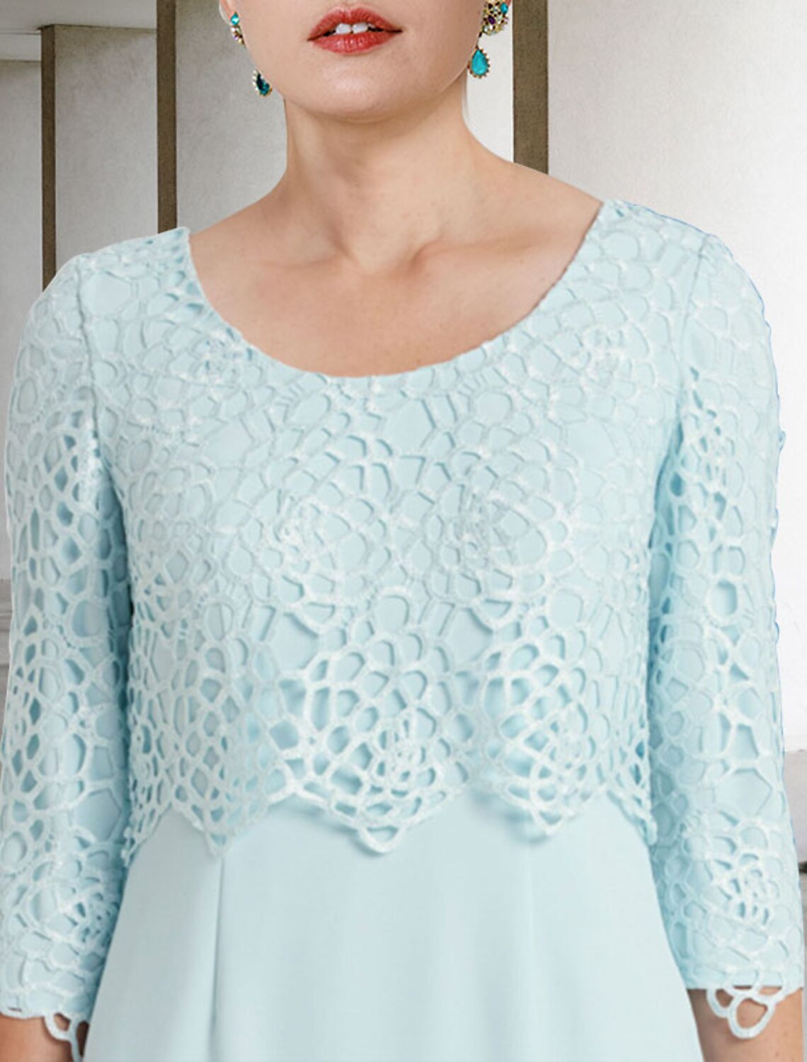 Wholesale  Two Piece Sheath / Column Mother of the Bride Dress Church Elegant Jewel Neck Knee Length Lace Stretch Chiffon Half Sleeve Jacket Dresses with Crystal Brooch