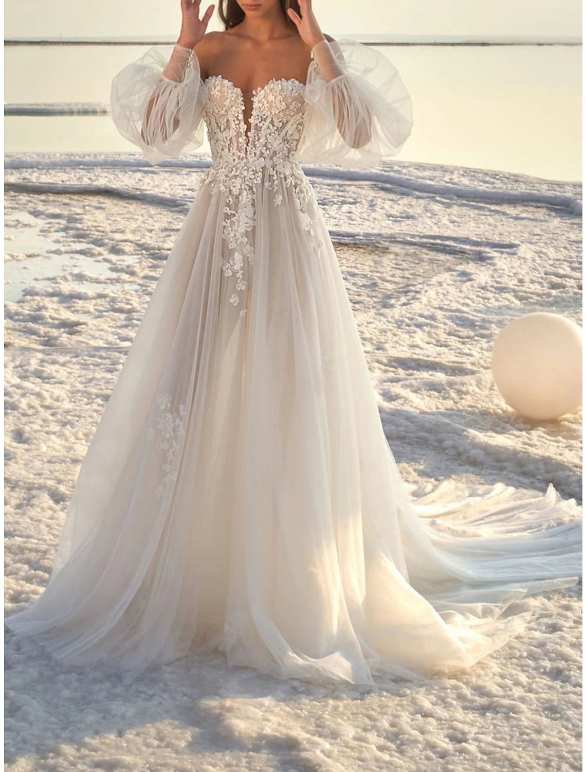 Wholesale Beach Formal Wedding Dresses A-Line Off Shoulder Long Sleeve Court Train Lace Bridal Gowns With Appliques