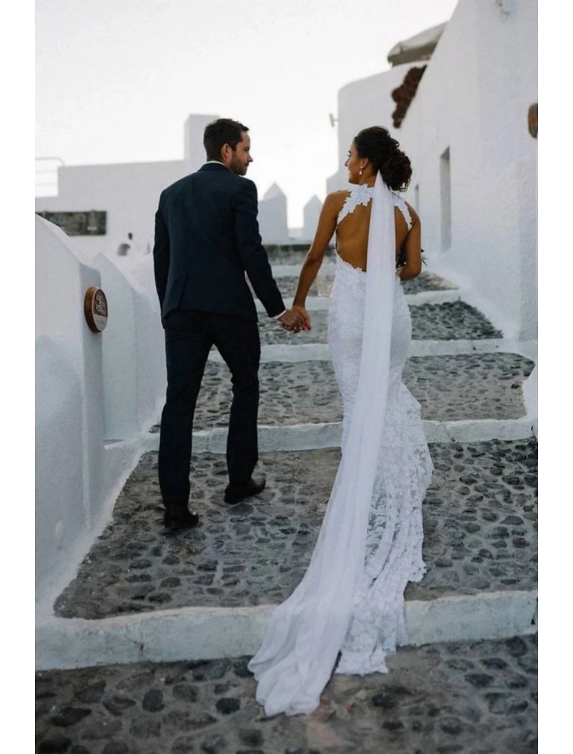 Wholesale One-tier Simple / Classic Style Wedding Veil Cathedral Veils with Pure Color 110.24 in (280cm) Chiffon