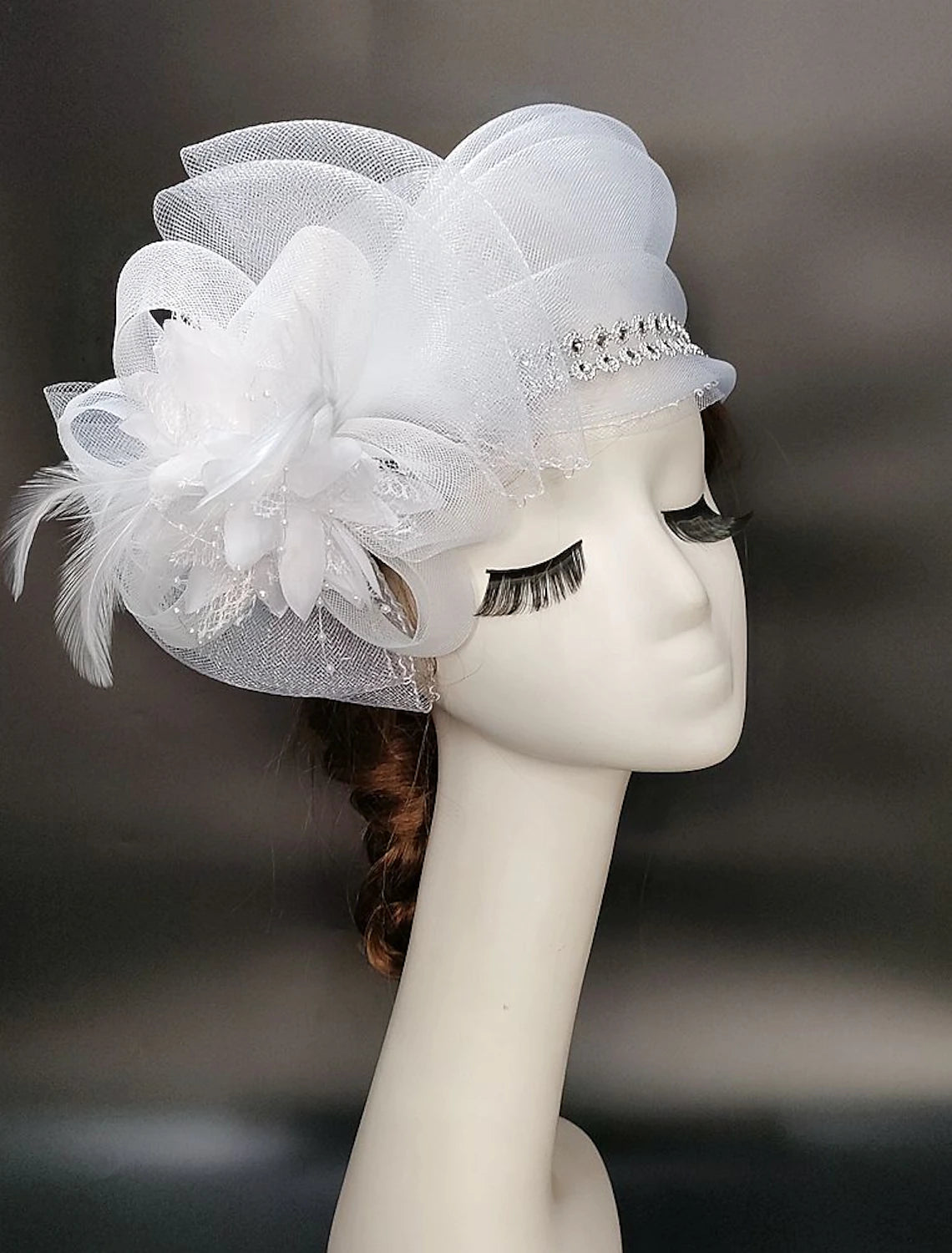 Wholesale Fascinators Kentucky Derby Hat Feathers Net Ladies Day Melbourne Cup Cocktail Royal Astcot Headpieces With Feather Cap Headpiece Headwear