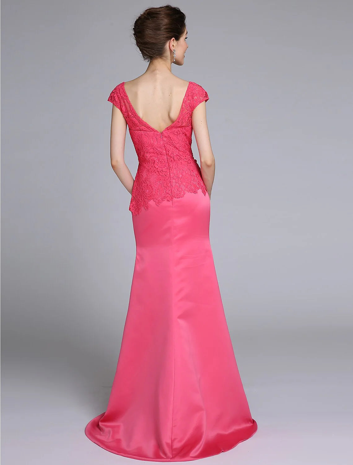 Wholesale Mermaid / Trumpet Mother of the Bride Dress Elegant V Neck Sweep / Brush Train Satin Lace Short Sleeve No with Lace