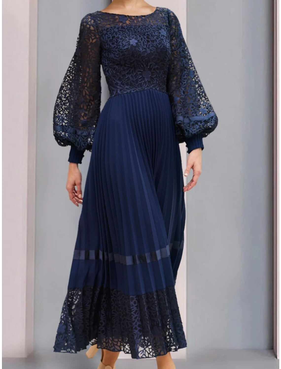 Wholesale A-Line Mother of the Bride Dress Wedding Guest Elegant Scoop Neck Ankle Length Chiffon Lace Long Sleeve with Ruching Solid Color