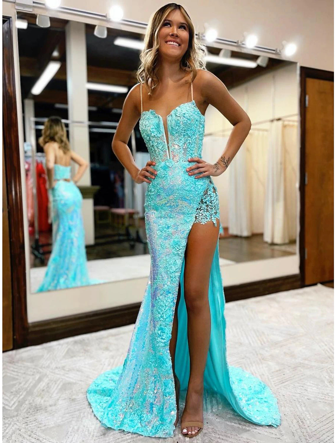 Wholesale  Mermaid / Trumpet Prom Dresses High Split Dress Formal Wedding Party Court Train Sleeveless V Neck Sequined with Slit Appliques