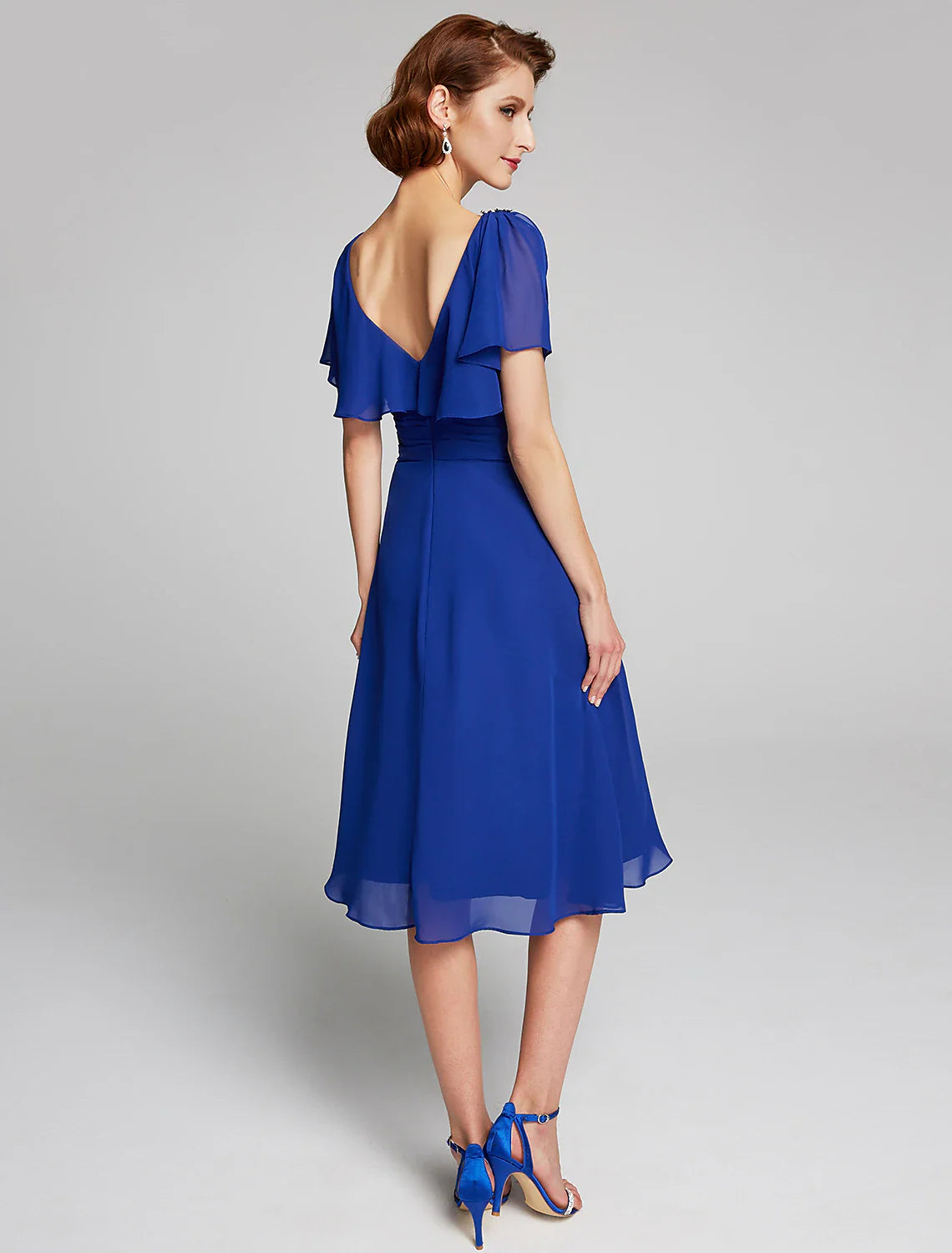 Wholesale A-Line Mother of the Bride Dress Cowl Neck Knee Length Chiffon Short Sleeve with Ruffles