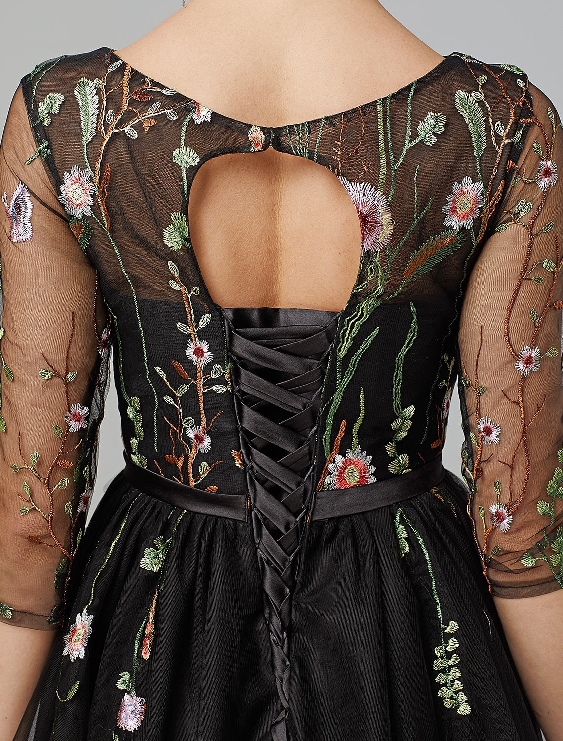 Wholesale  A-Line Vintage Dress Wedding Guest Cocktail Party Knee Length Long Sleeve Illusion Neck Wednesday Addams Family Tulle with Embroidery Appliques