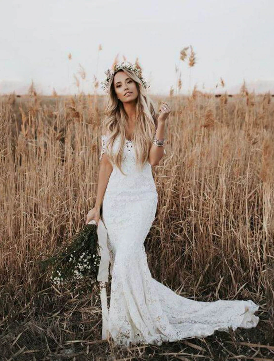 Wholesale  Beach Boho Wedding Dresses Mermaid / Trumpet Off Shoulder Cap Sleeve Chapel Train Lace Bridal Gowns With Appliques Solid