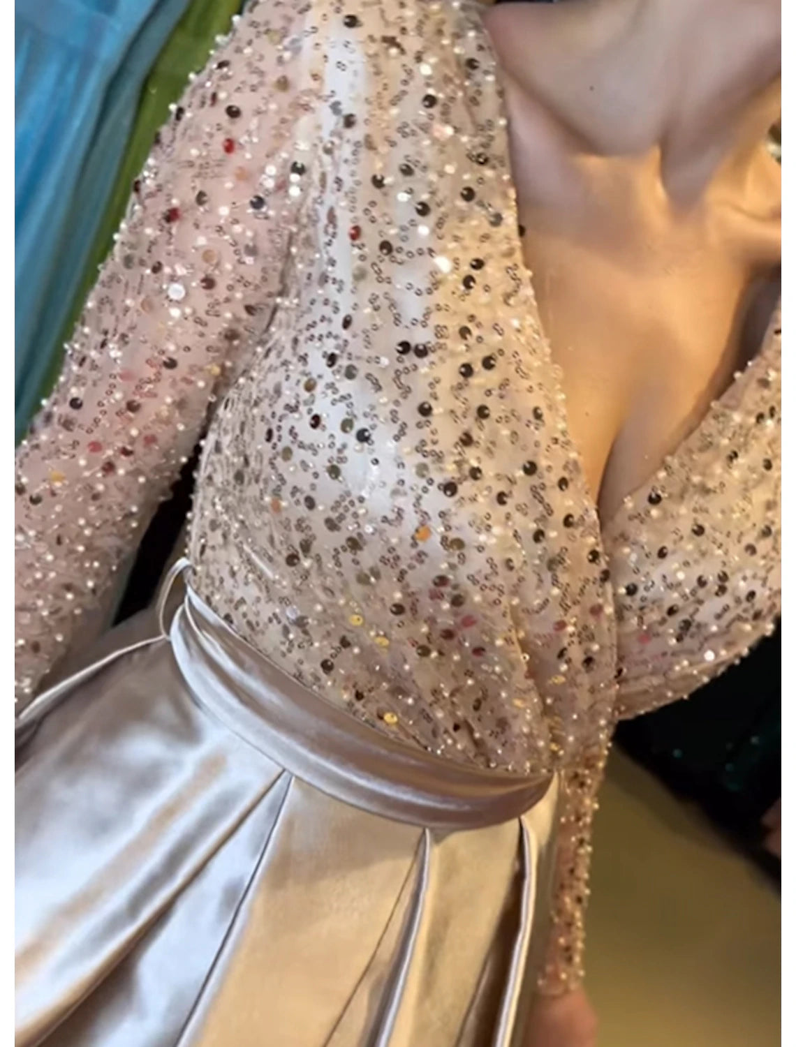 Wholesale A-Line Evening Gown Elegant Dress Wedding Wedding Guest Court Train Long Sleeve V Neck Satin with Pearls