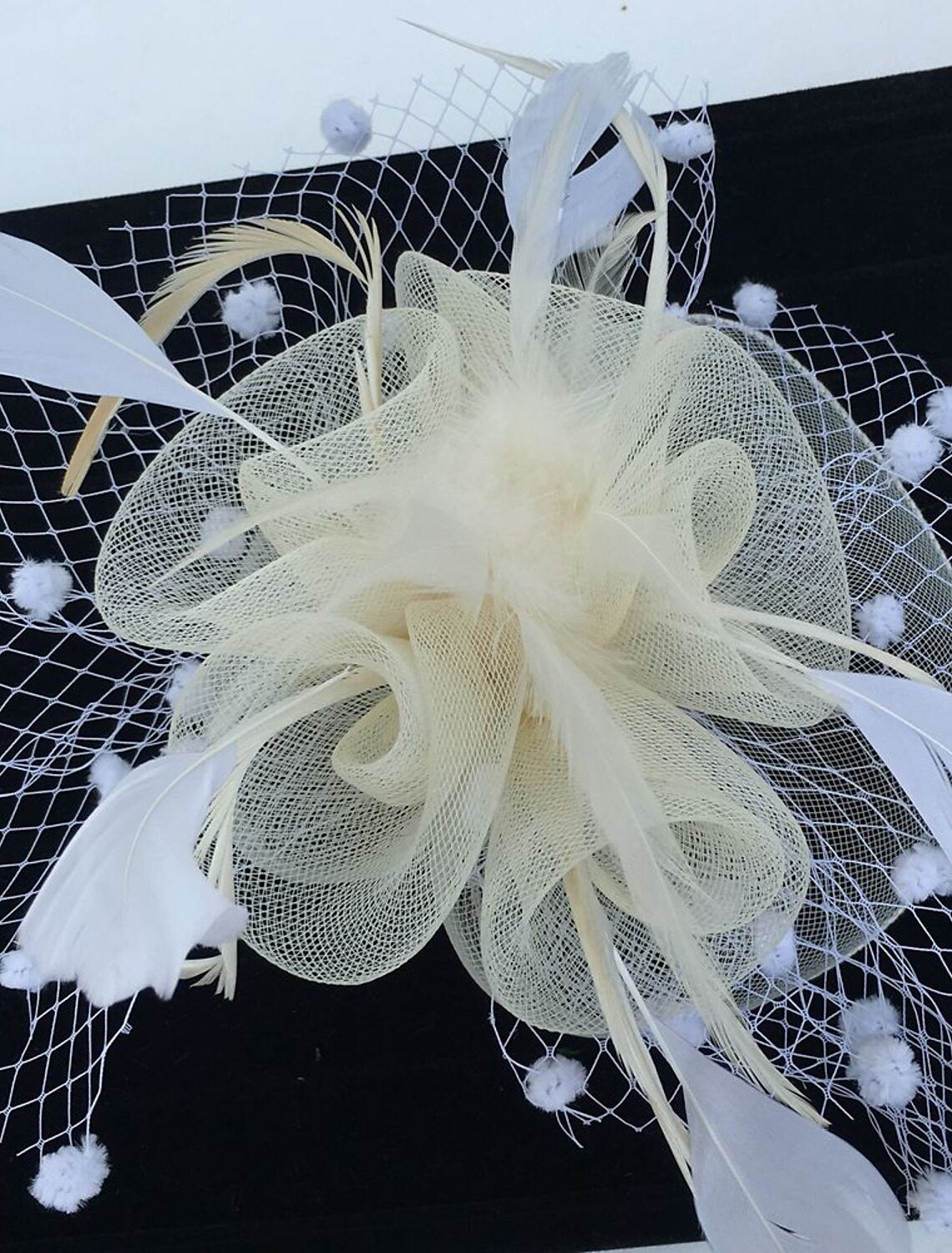 Wholesale Feather / Net Fascinators Kentucky Derby Hat / Birdcage Veils with 1 Piece Wedding / Party / Evening / Ladies Day Headpiece
