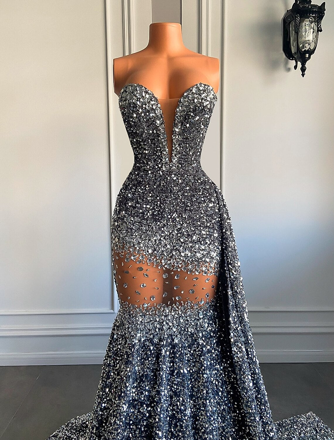Wholesale Mermaid / Trumpet Evening Gown Sparkle & Shine Dress Carnival Formal Court Train Sleeveless Strapless African American Sequined with Beading Sequin