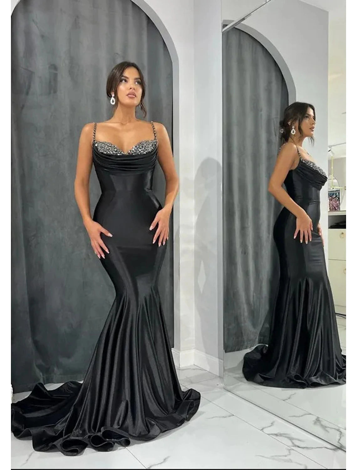 Wholesale Mermaid / Trumpet Evening Gown Open Back Dress Formal Evening Black Tie Gala Court Train Sleeveless Sweetheart Satin with Glitter Crystals
