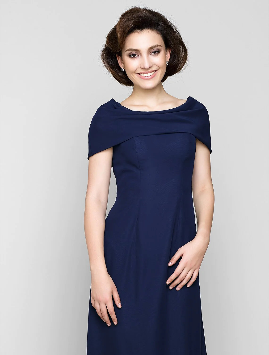 Wholesale Sheath / Column Mother of the Bride Dress Elegant Scoop Neck Ankle Length Chiffon Short Sleeve No with Beading