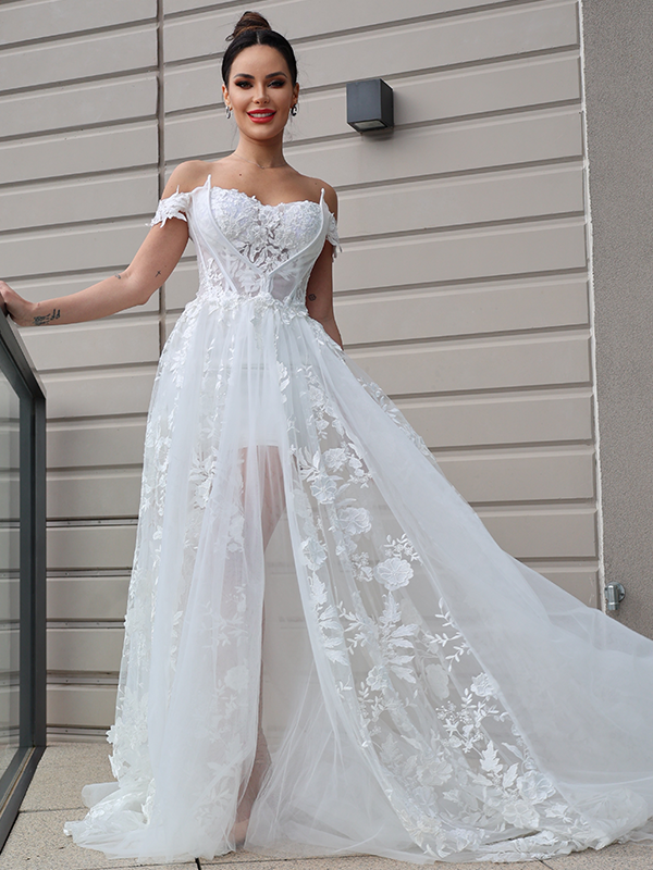 Wholesale A-Line/Princess Tulle Applique Off-the-Shoulder Sleeveless Sweep/Brush Train Wedding Dresses