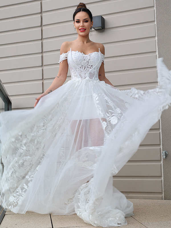Wholesale A-Line/Princess Tulle Applique Off-the-Shoulder Sleeveless Sweep/Brush Train Wedding Dresses