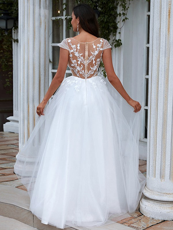 Wholesale A-Line/Princess Lace Applique Scoop Short Sleeves Sweep/Brush Train Wedding Dresses
