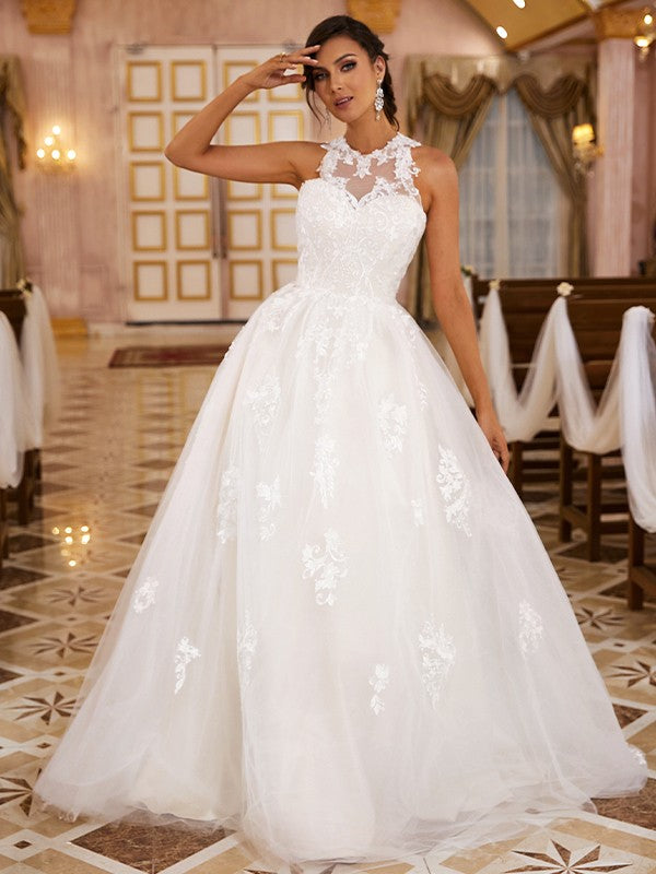 Wholesale A-Line/Princess Lace Applique Scoop Sleeveless Sweep/Brush Train Wedding Dresses