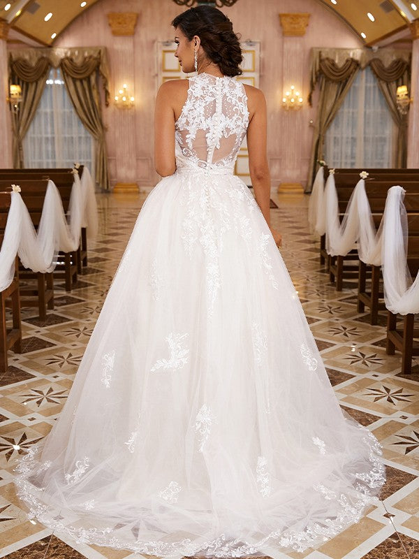 Wholesale A-Line/Princess Lace Applique Scoop Sleeveless Sweep/Brush Train Wedding Dresses