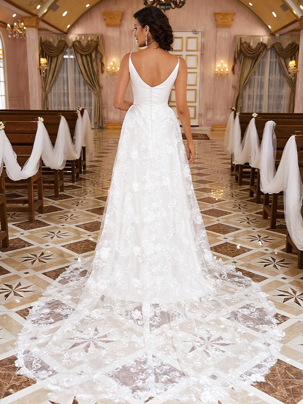 Wholesale A-Line/Princess Lace Applique Spaghetti Straps Sleeveless Sweep/Brush Train Wedding Dresses