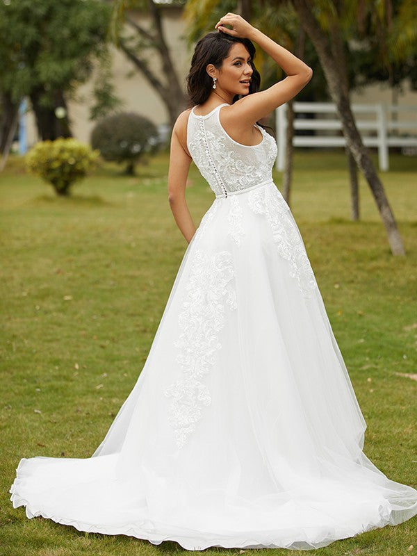 Wholesale A-Line/Princess Tulle Lace Scoop Sleeveless Sweep/Brush Train Wedding Dresses