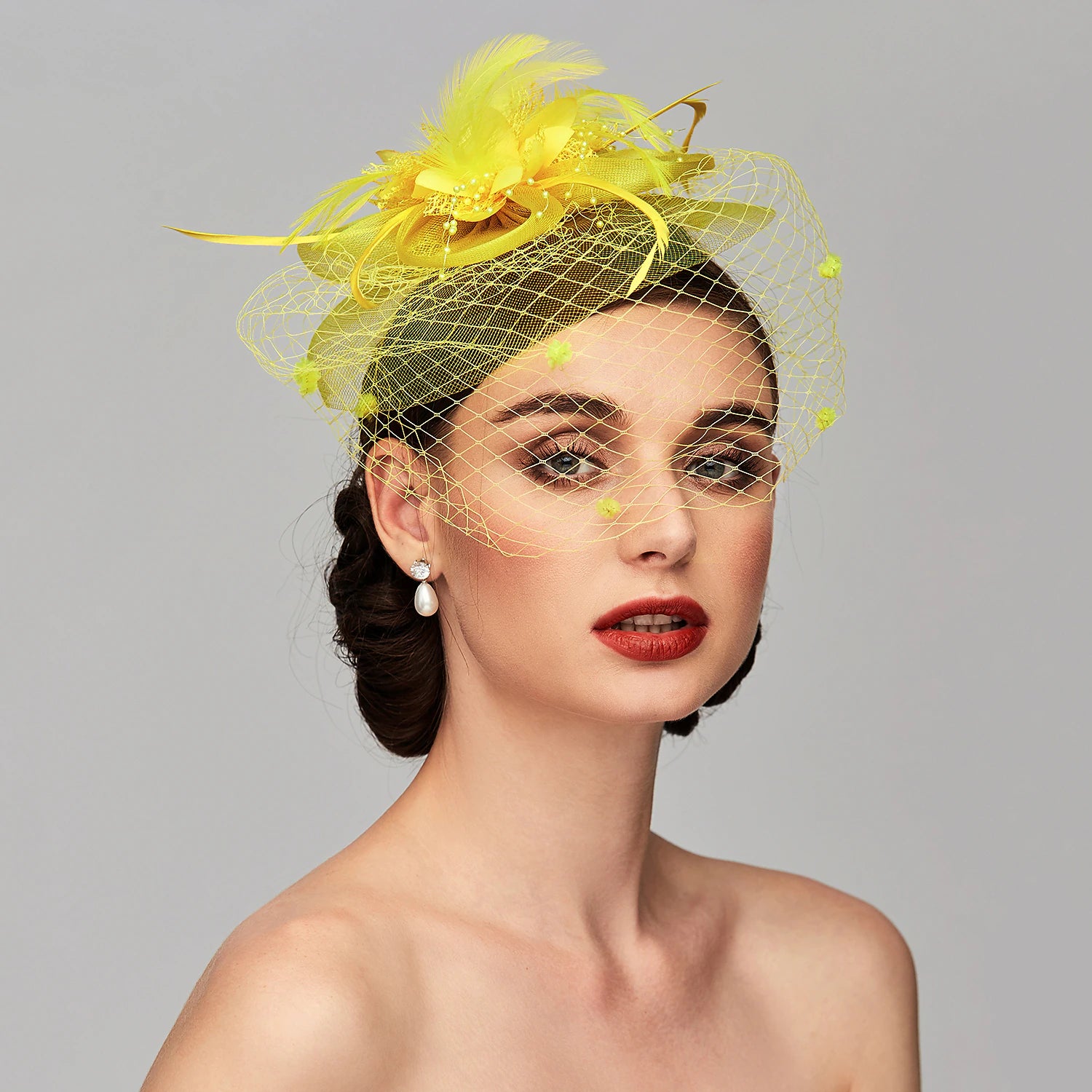 Wholesale Elegant Fascinators Hats Linen Net Mesh Headpiece Kentucky Derby Hat with Clip Headband Feather Floral Flower Mesh Net Wedding Evening Party Horse Race Ladies Day Headpiece Headwear