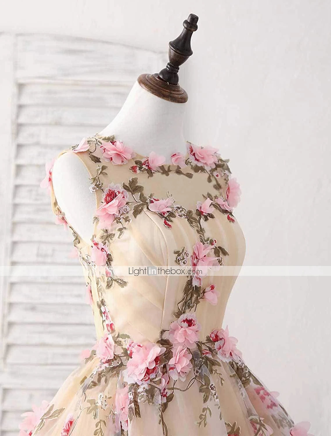 Wholesale A-Line Cocktail Dresses Party Dress Wedding Guest Graduation Short / Mini Sleeveless Jewel Neck Satin with Appliques