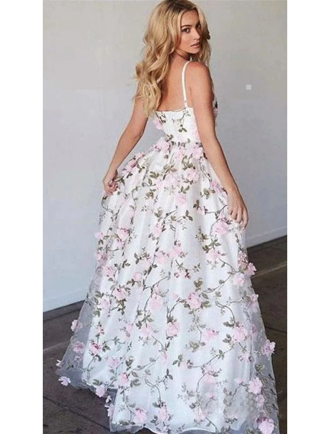 Wholesale  A-Line Prom Dresses Floral Dress Formal Wedding Party Floor Length Sleeveless V Neck Lace with Floral Print