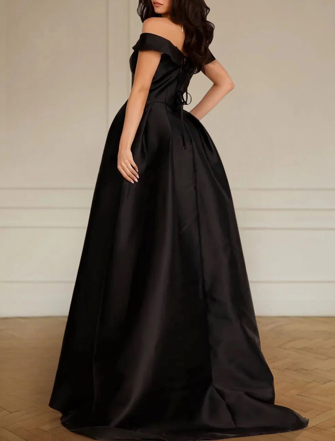 Wholesale Black Wedding Dresses Formal A-Line Off Shoulder Sleeveless Sweep / Brush Train Satin Fall Halloween Engagement Bridal Gowns With Pleats Split Front