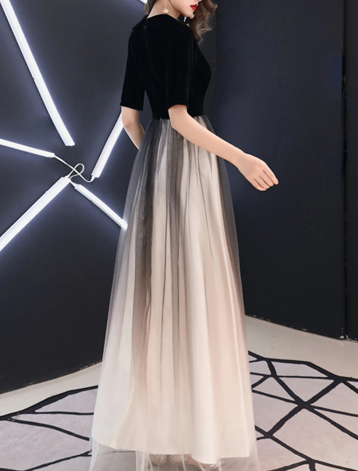 Wholesale A-Line Minimalist Gradient Engagement Formal Evening Dress V Neck Half Sleeve Floor Length Tulle with Sleek