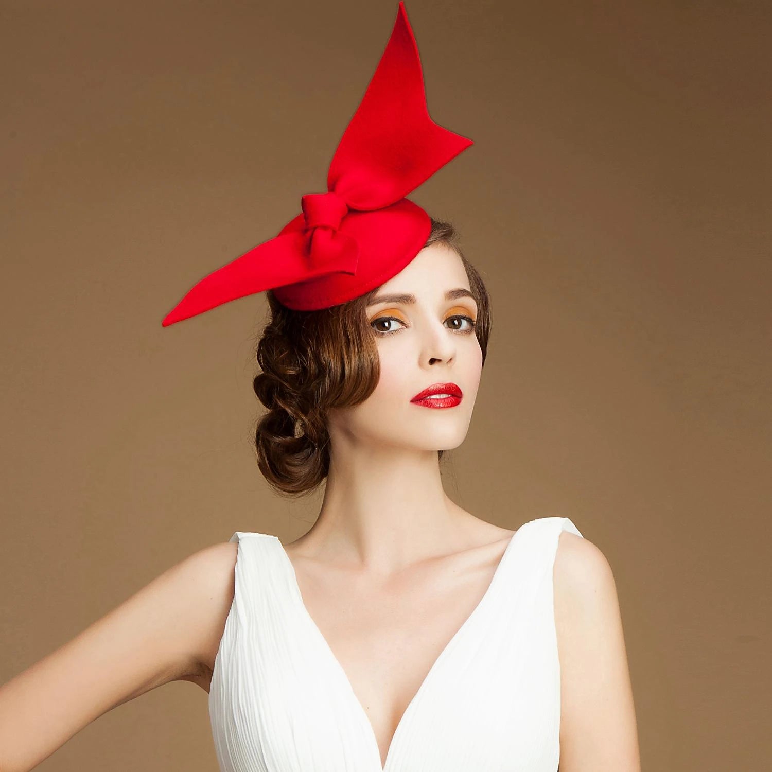 Wholesale Fascinators Fashionable Kentucky Derby Hat Wool Girls Party/Outdoor/Wedding Hats With Angel Wings(More Colors)