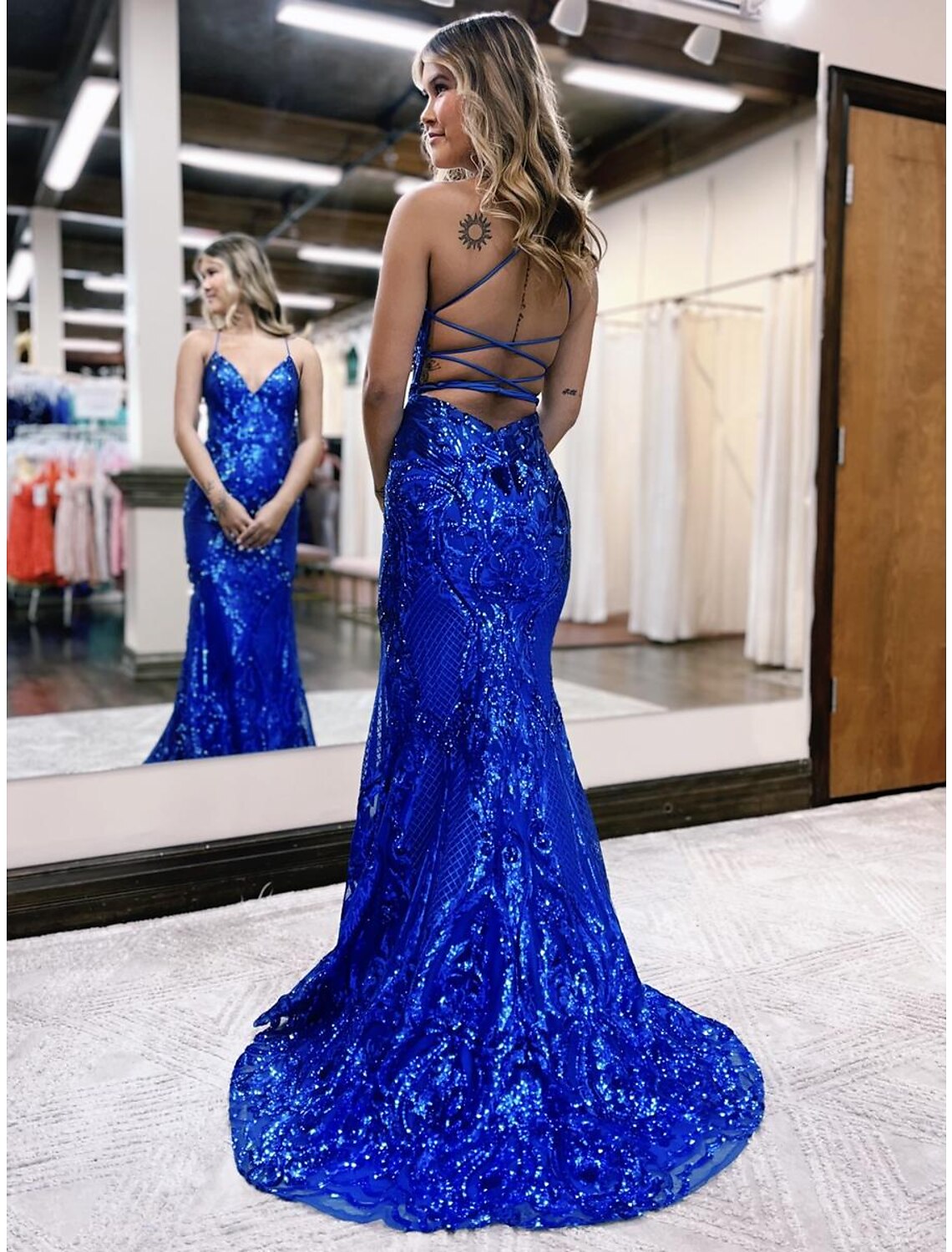 Wholesale  Mermaid / Trumpet Prom Dresses Sparkle & Shine Dress Formal Wedding Party Sweep / Brush Train Sleeveless V Neck Sequined Backless with Glitter Sequin
