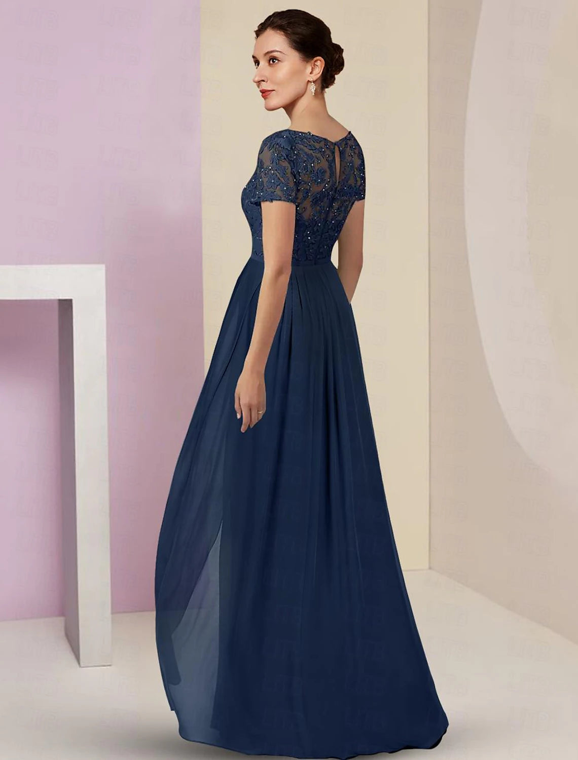Wholesale A-Line Mother of the Bride Dress Formal Wedding Guest Elegant Bateau Neck Floor Length Chiffon Lace Short Sleeve with Lace Beading Embroidery