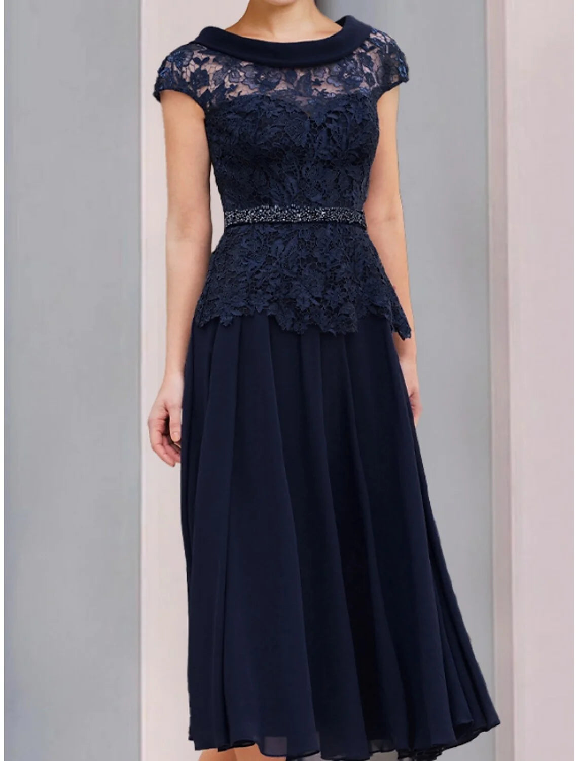Wholesale A-Line Mother of the Bride Dress Wedding Guest Elegant Scoop Neck Tea Length Chiffon Lace Short Sleeve with Sequin Ruching Solid Color