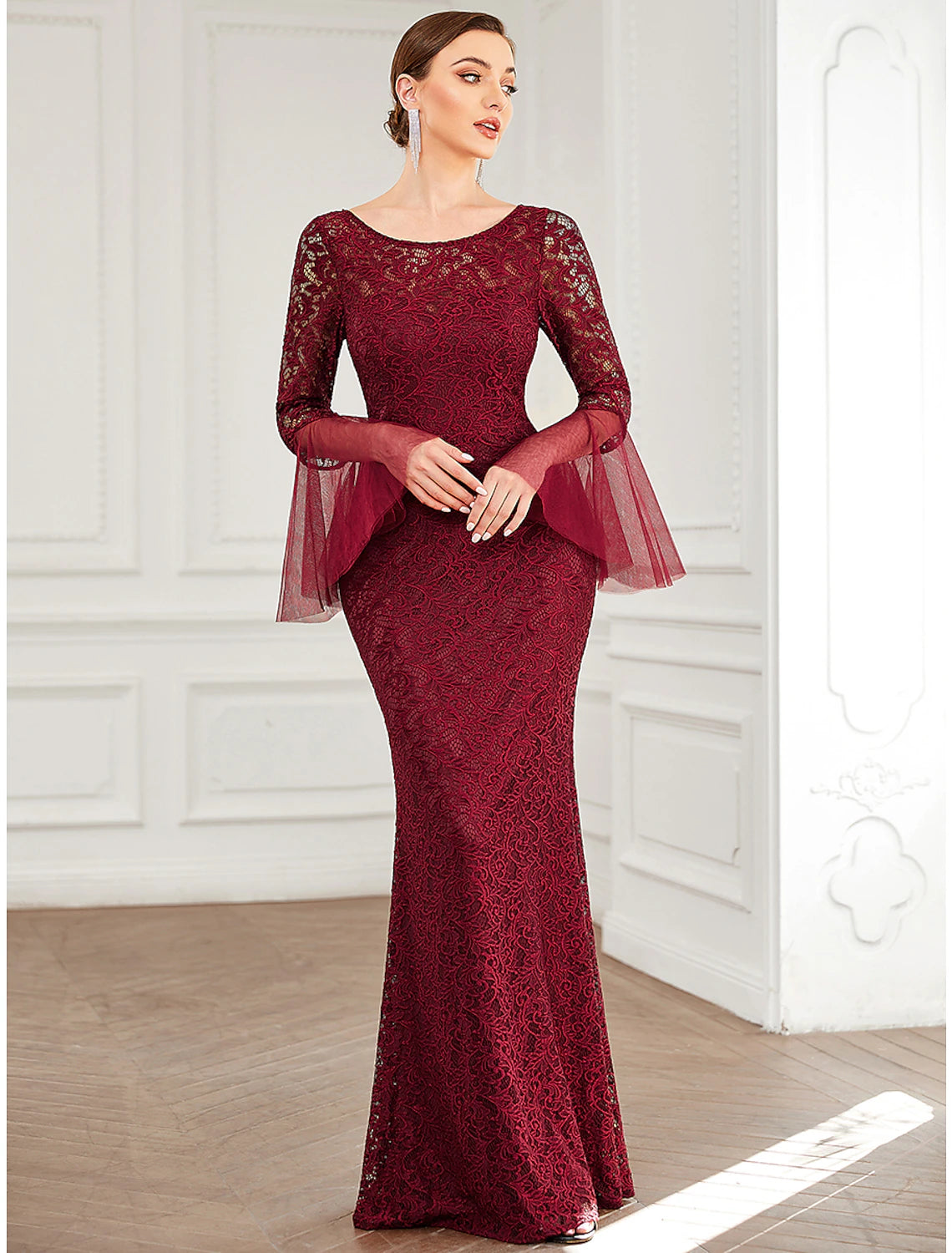 Wholesale  Mermaid / Trumpet Mother of the Bride Dress Elegant Sexy Jewel Neck Floor Length Lace Long Sleeve with Solid