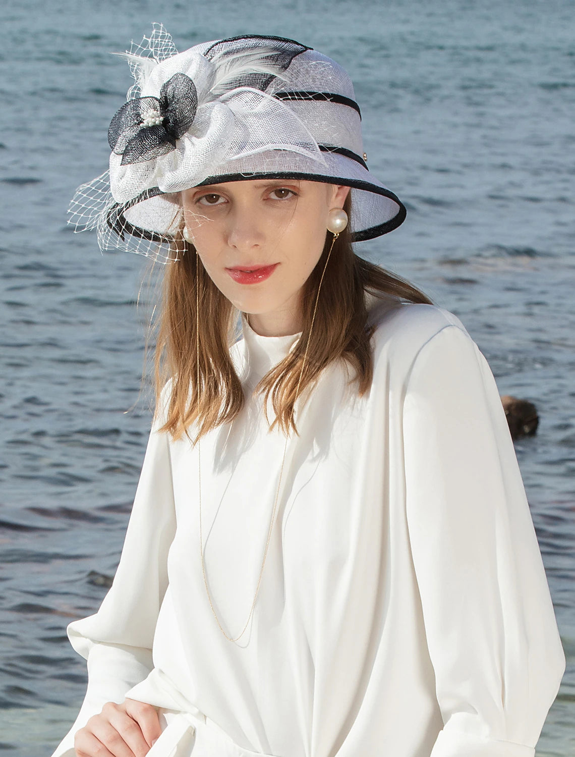 Wholesale Fascinators Hats 100% Linen Bucket Hat Melbourne Cup Elegant Romantic Wedding With Feather Headpiece Headwear