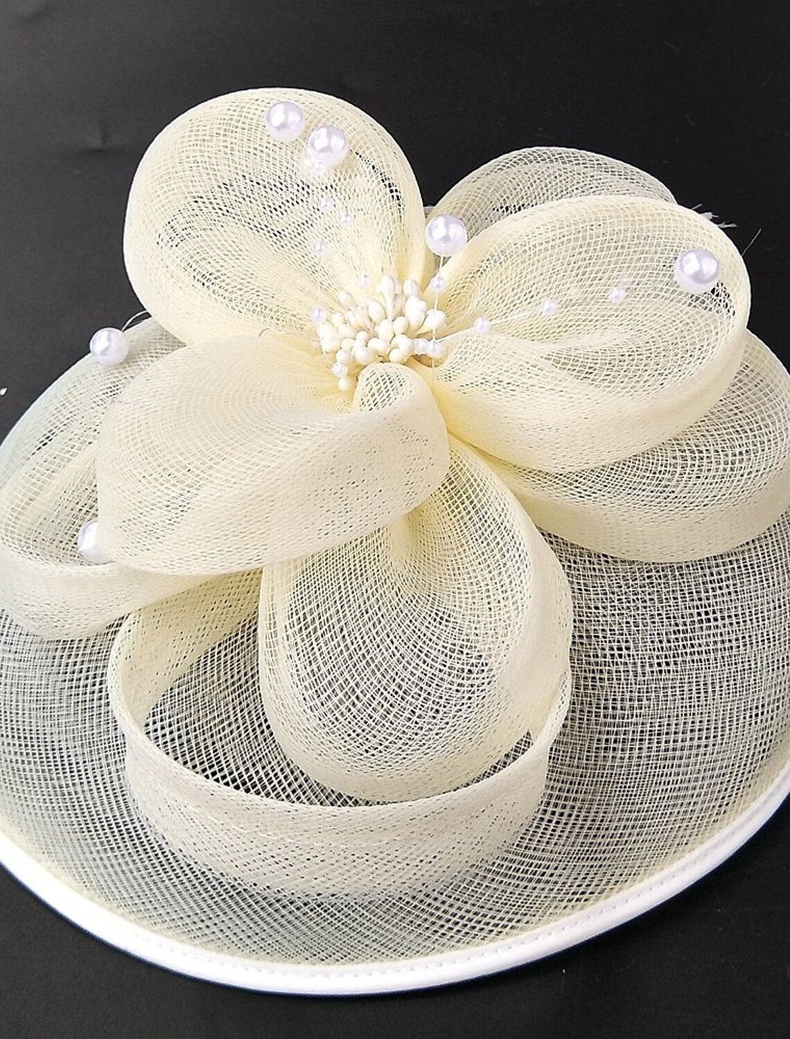 Wholesale Net Fascinators Kentucky Derby Hat/ Birdcage Veils with 1 Piece Wedding / Special Occasion / Tea Party Headpiece