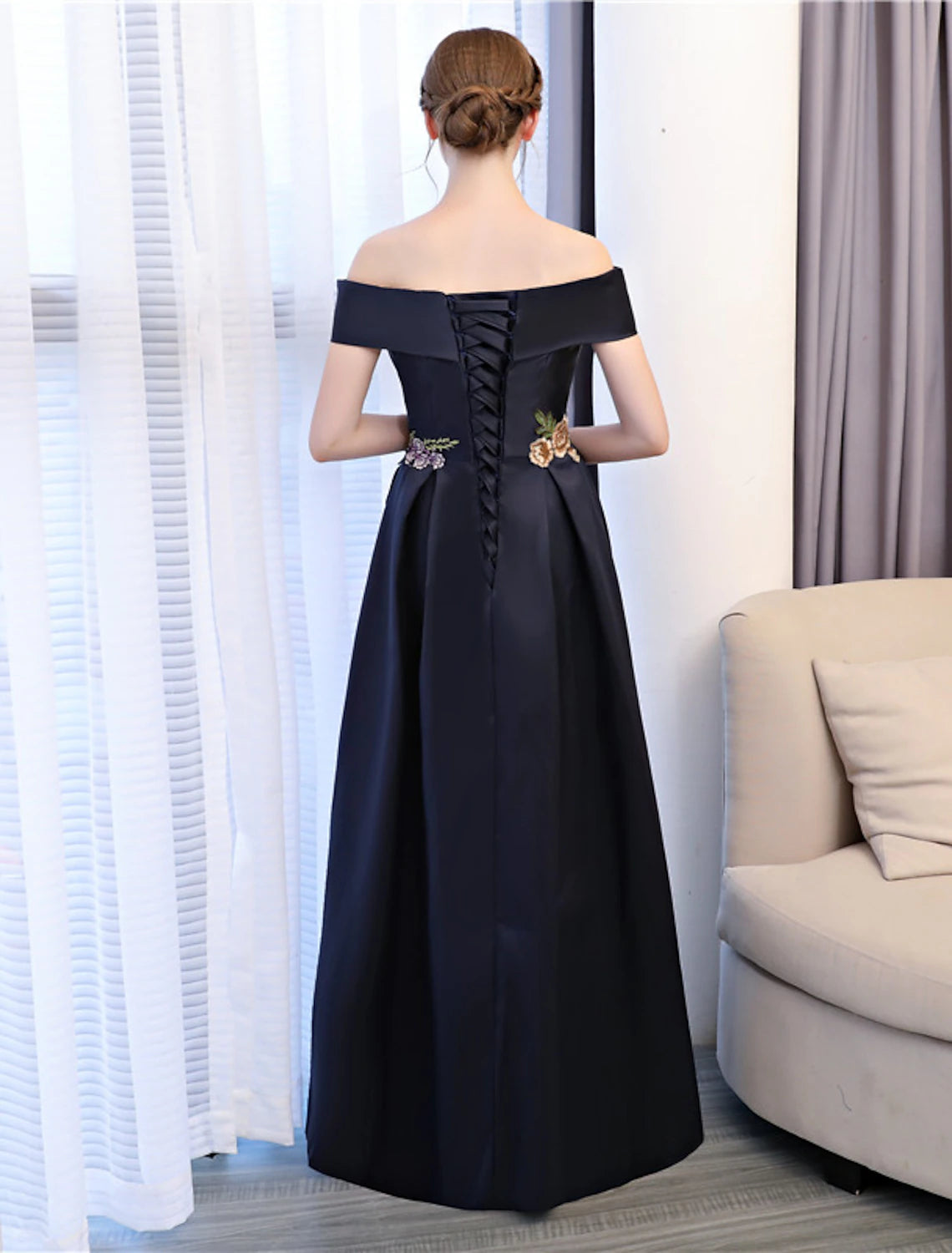 Wholesale A-Line Floral Dress Wedding Guest Formal Evening Floor Length Sleeveless Off Shoulder Satin with Embroidery Appliques