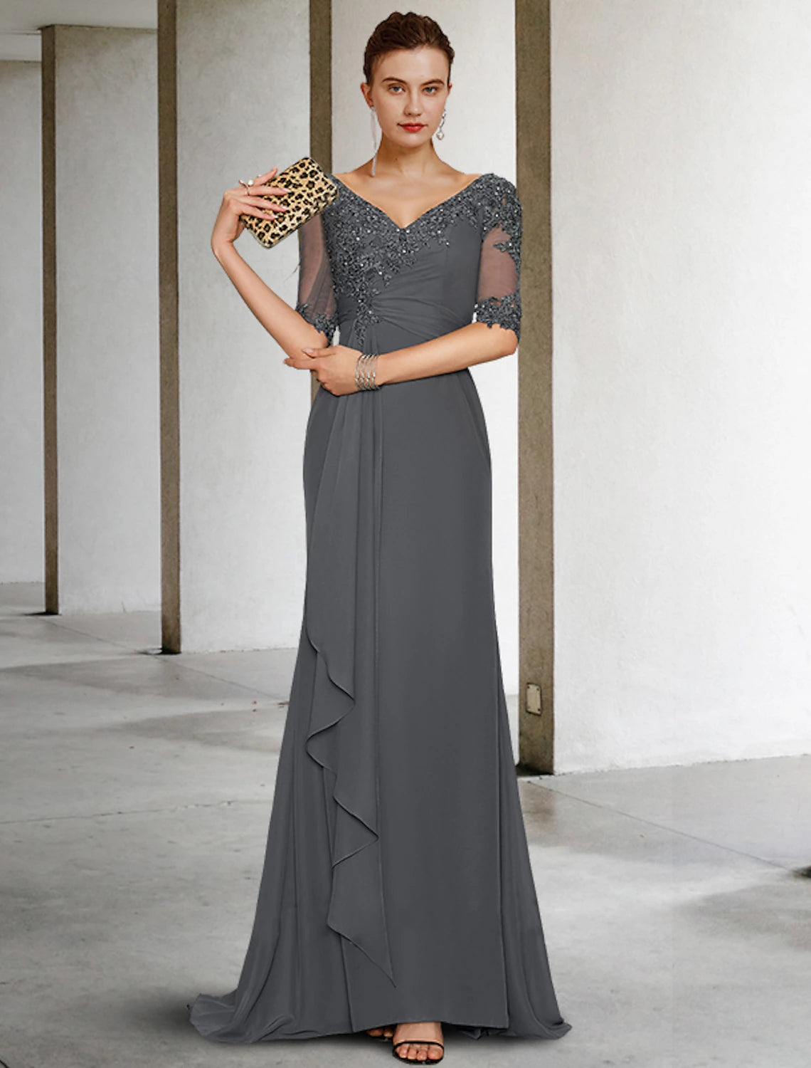 Wholesale  Mermaid / Trumpet Mother of the Bride Dress Vintage Elegant V Neck Sweep / Brush Train Chiffon Tulle Half Sleeve with Appliques Side-Draped