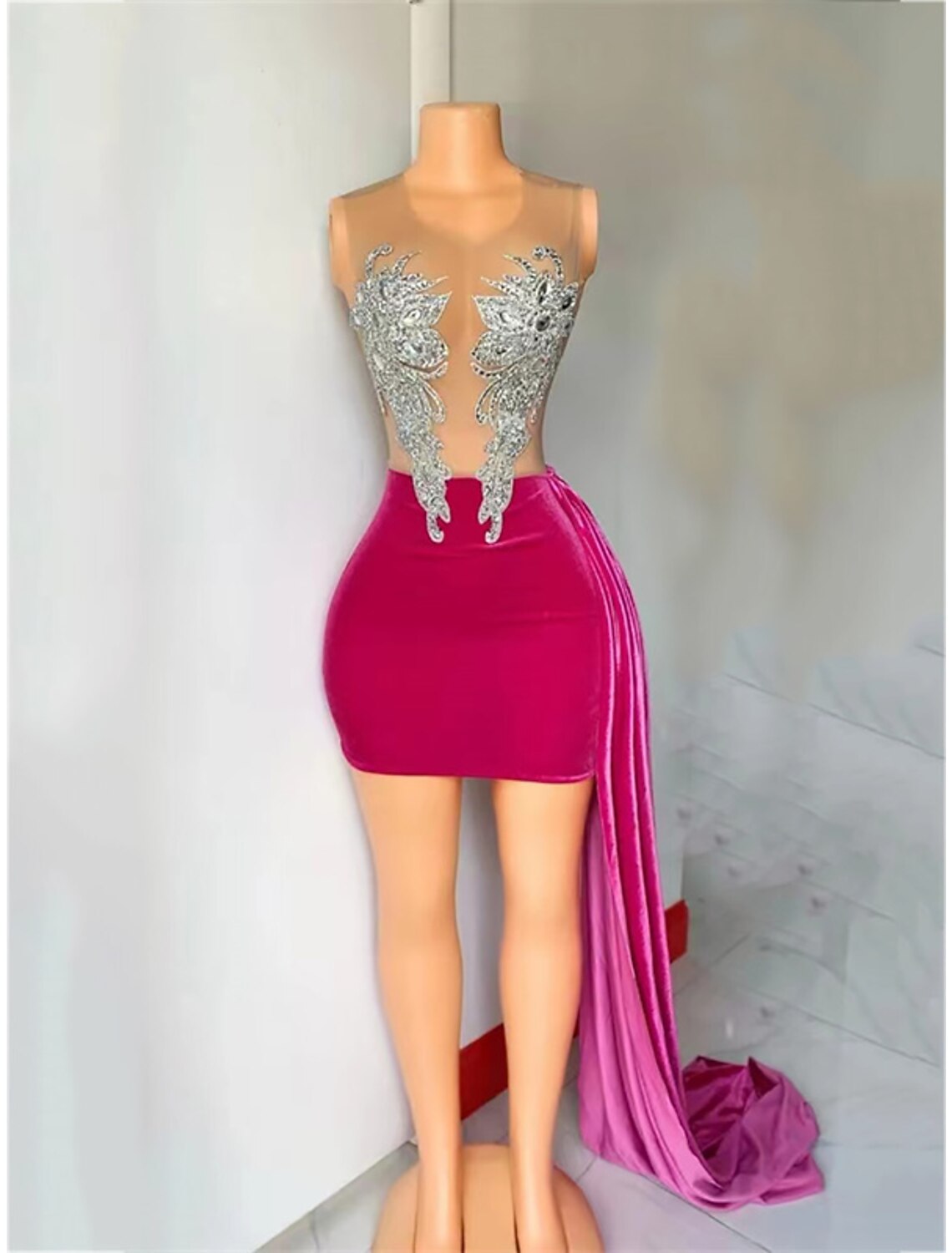 Wholesale Sheath / Column Cocktail Dresses Sparkle & Shine Dress Carnival Wedding Party Short / Mini Sleeveless Jewel Neck African American Stretch Fabric with Beading