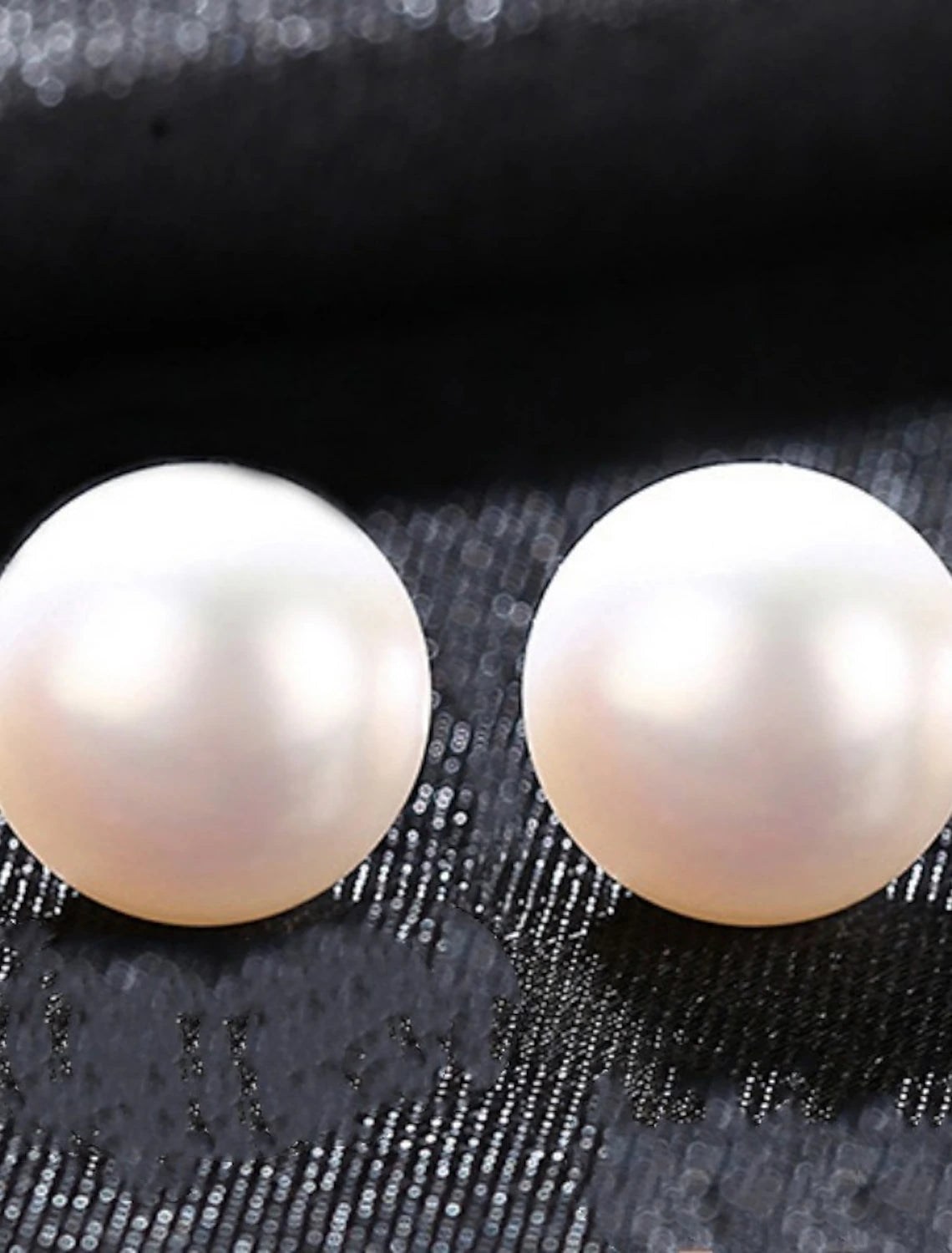 Wholesale Women's White Freshwater Pearl Stud Earrings Fine Jewelry Classic Precious Stylish Simple S925 Sterling Silver Earrings Jewelry White For Wedding Engagement 1 Pair