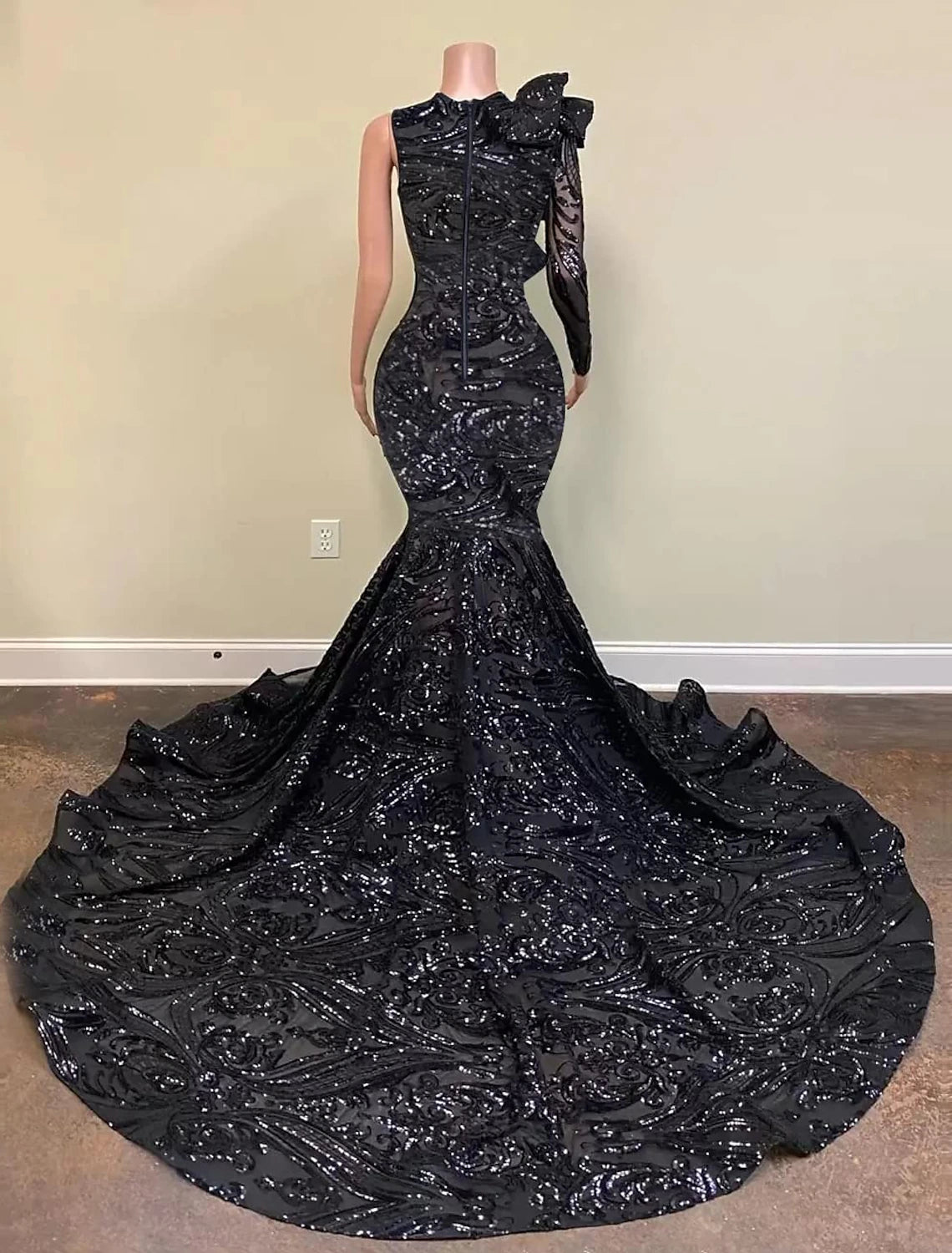 Wholesale Mermaid Party Dress Evening Gown Sparkle Carnival Dress Engagement Formal Evening Court Train Long Sleeve One Shoulder Sequined with Sequin
